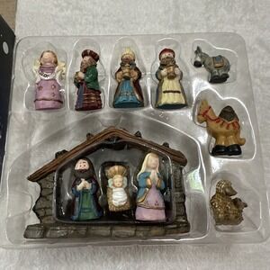 Vintage Small Nativity Set 11 Piece Nativity Complete Set In Original Box